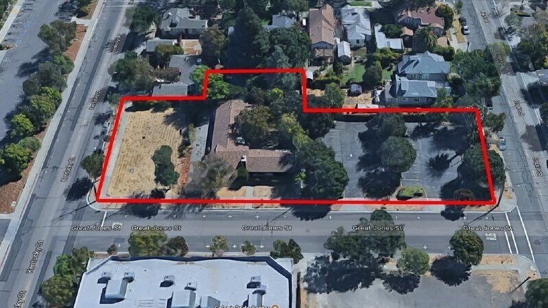 830 Great Jones St, Fairfield, CA à vendre - Photo du bâtiment - Image 3 de 35