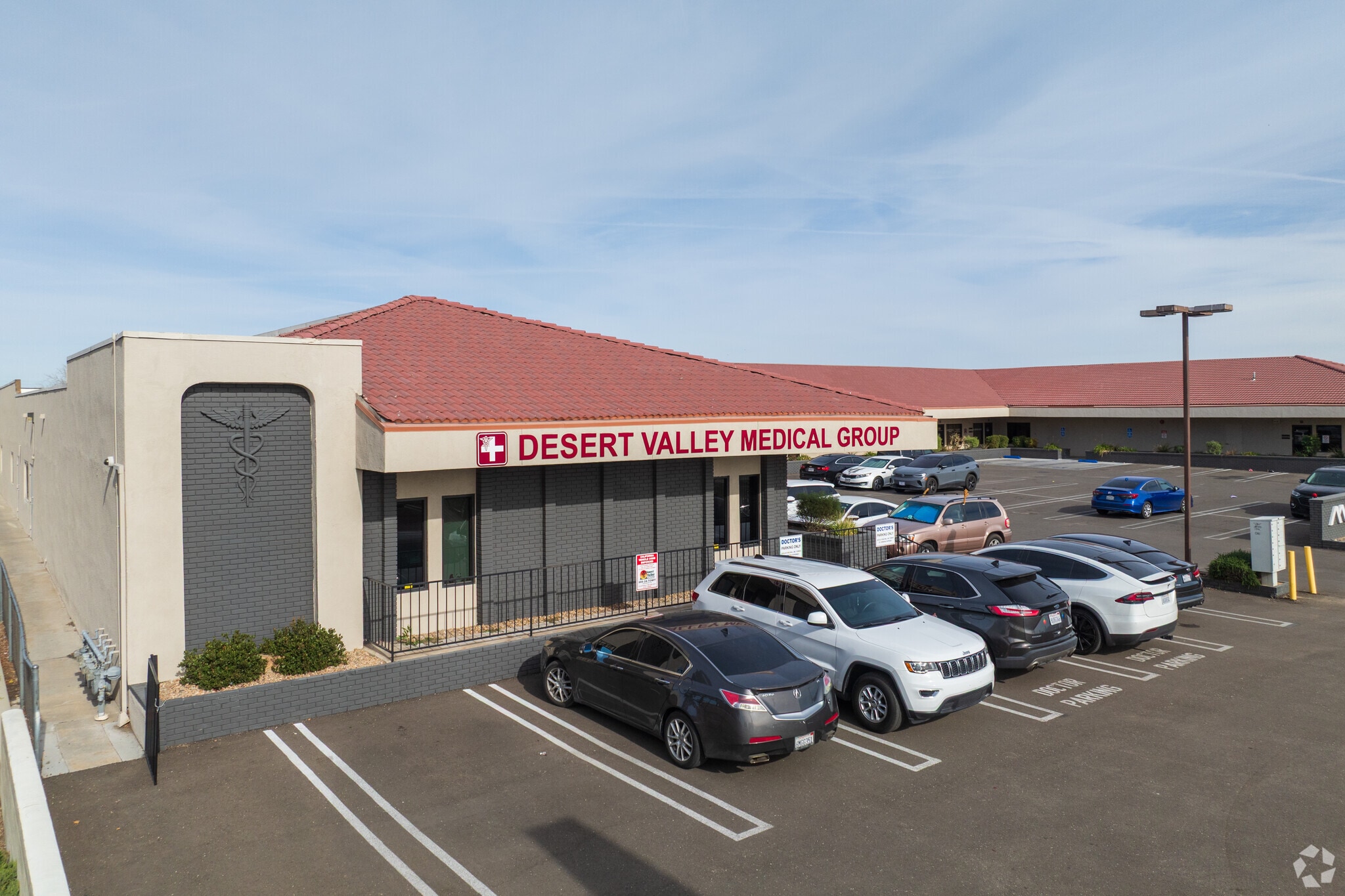 17450 Main St, Hesperia, CA for lease Primary Photo- Image 1 of 5