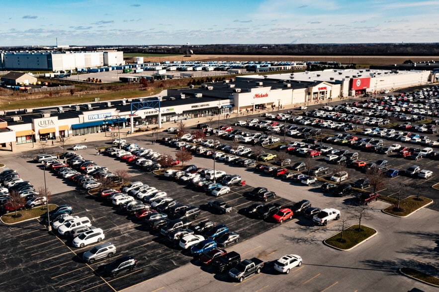 9570-9880 Olde US 20, Rossford, OH for lease - Building Photo - Image 3 of 6