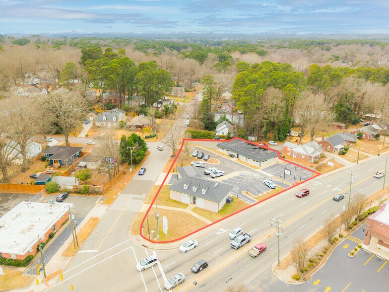 2121 Guess Rd, Durham, NC à vendre - Photo du bâtiment - Image 2 de 19