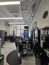 3063-3065 Brighton 2nd St, Brooklyn, NY à louer Photo intérieure- Image 2 de 5