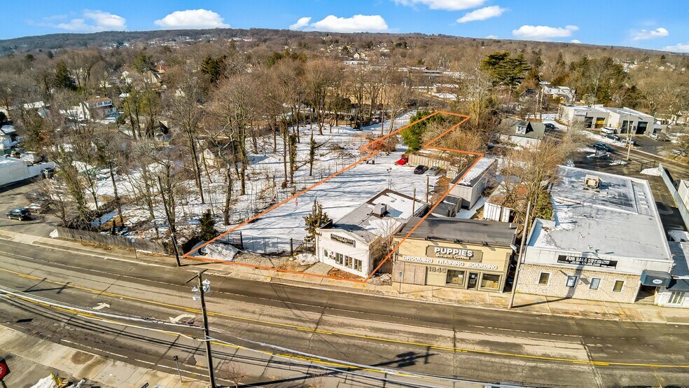 1849 New York Ave, Huntington Station, NY for sale - Building Photo - Image 1 of 9