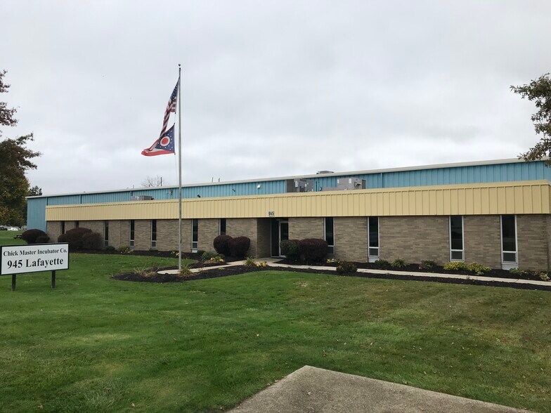 945 Lafayette Rd, Medina, OH à louer - Photo du bâtiment - Image 2 de 9