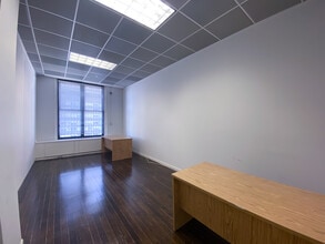 11 Broadway, New York, NY à louer Photo intérieure- Image 2 de 3