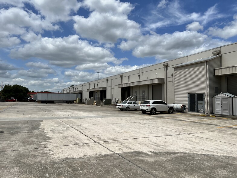 5002-5300 Region Ct, Lakeland, FL for lease - Building Photo - Image 2 of 4