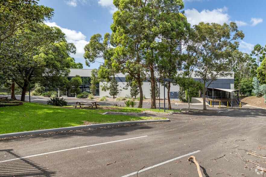 8 Figtree Dr, Sydney Olympic Park for lease - Building Photo - Image 2 of 6