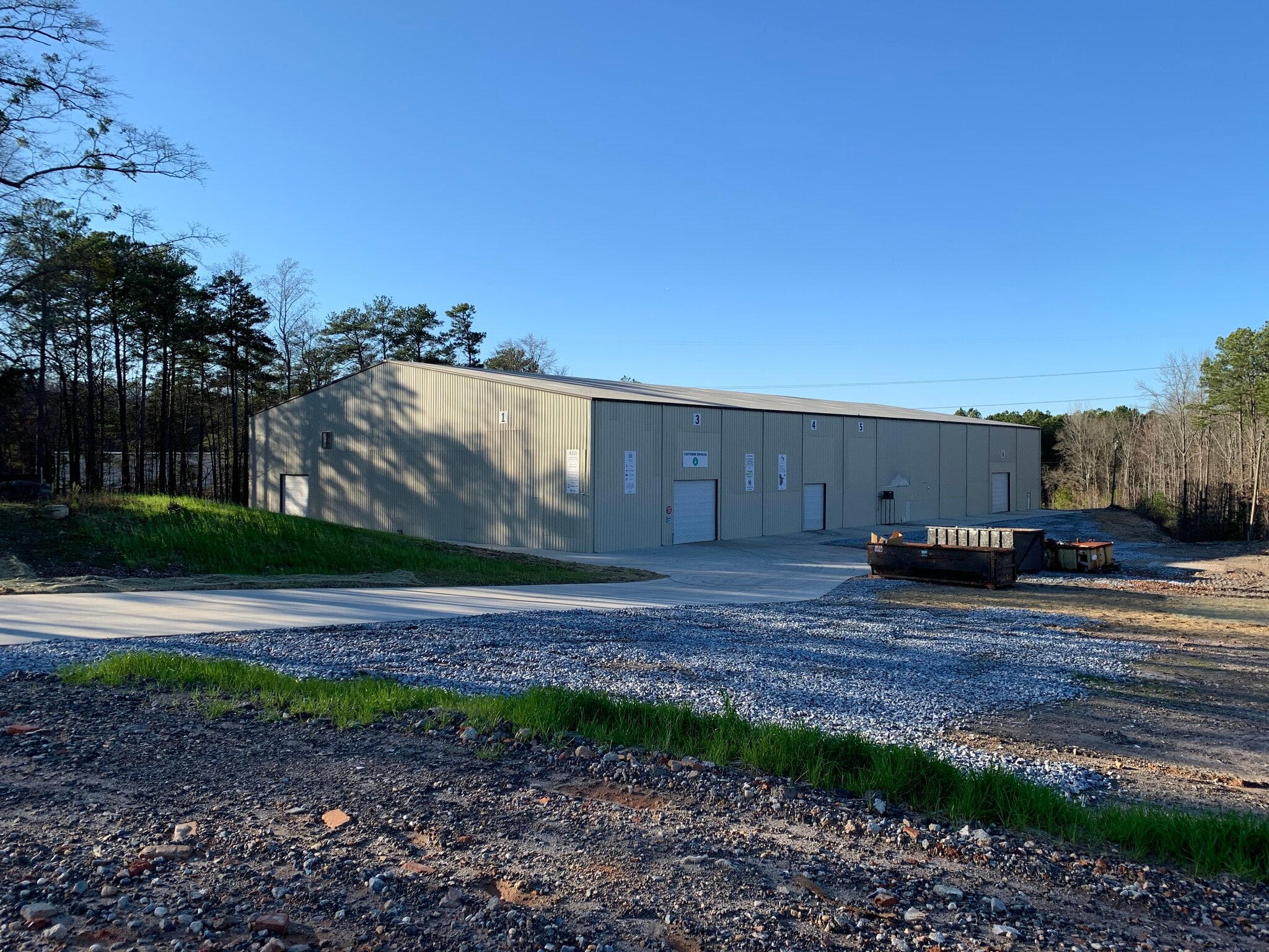 4255 Roosevelt Hwy, Atlanta, GA for lease Building Photo- Image 1 of 11