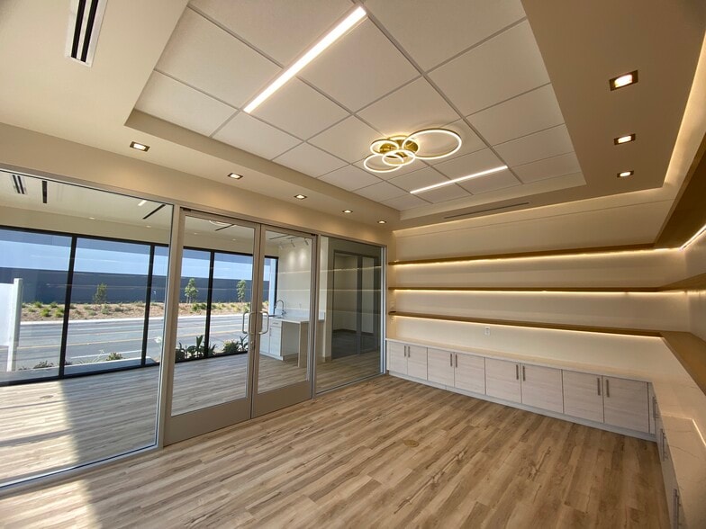 515 Spanish Ln, Walnut, CA for lease - Interior Photo - Image 3 of 7