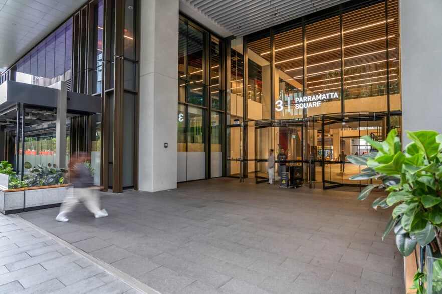 3 Parramatta Sq, Parramatta à louer - Photo du bâtiment - Image 1 de 3