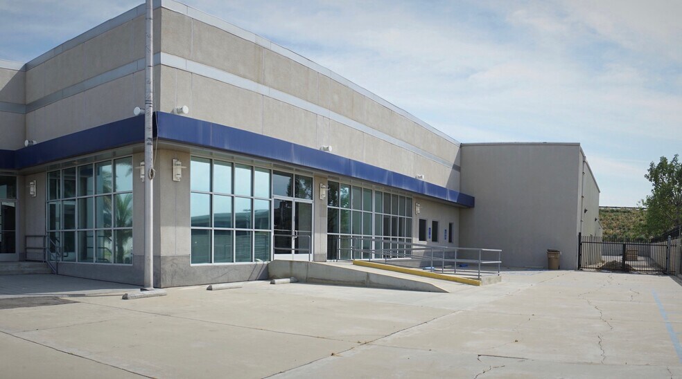 4608 Rudnick Ct, Bakersfield, CA à louer - Photo du bâtiment - Image 2 de 18