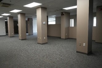 27 Siemon Company Dr, Watertown, CT for lease Interior Photo- Image 2 of 3