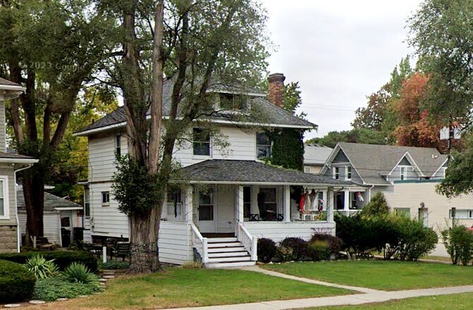 1002 S Washington Ave, Royal Oak, MI à vendre - Photo du bâtiment - Image 3 de 3