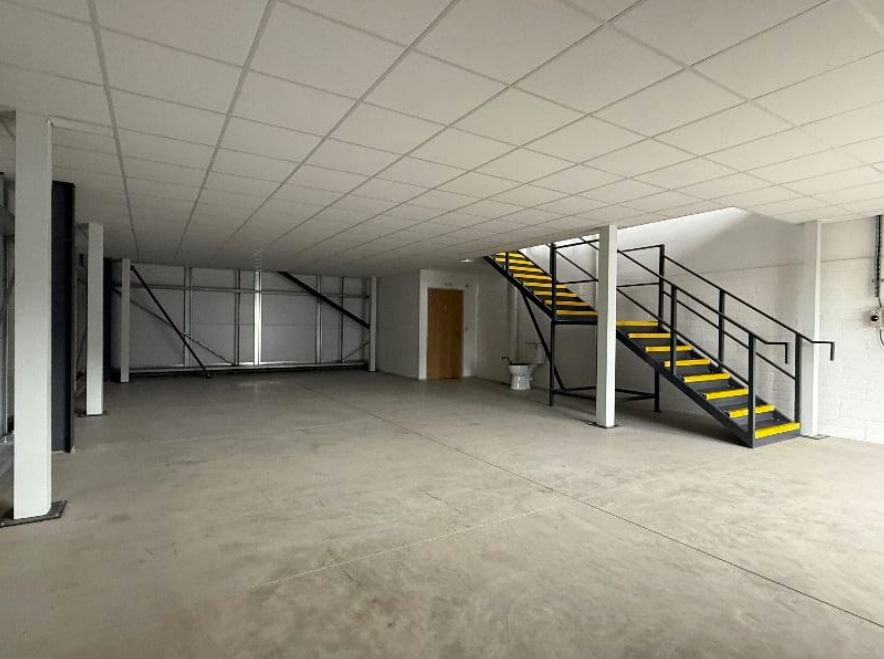 De Havilland Rd, Clyst Honiton, DEV EX5 2GE - Unit 28 -  - Interior Photo - Image 1 of 2