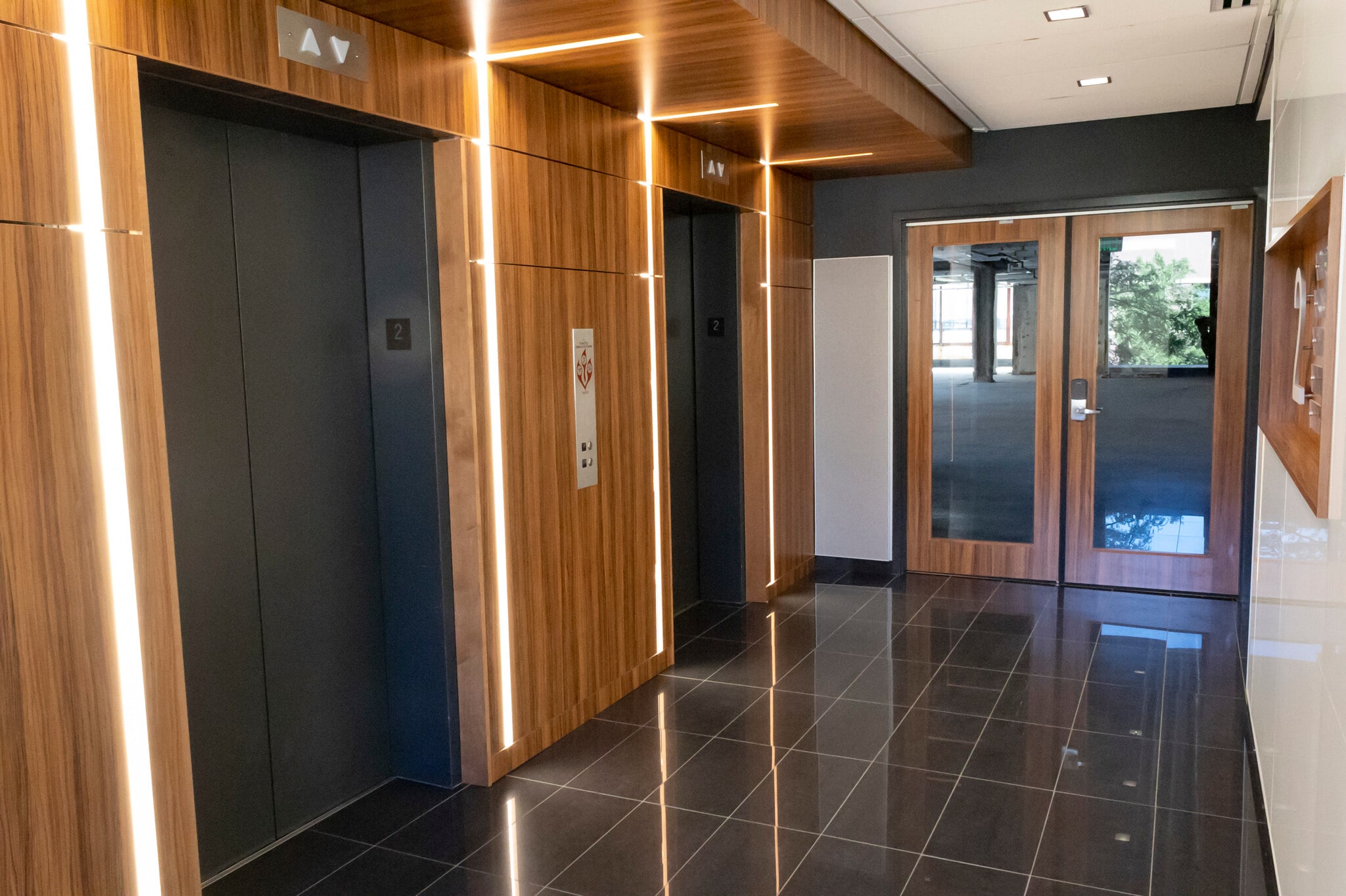 206 S Broadway, Rochester, MN for lease Interior Photo- Image 1 of 10