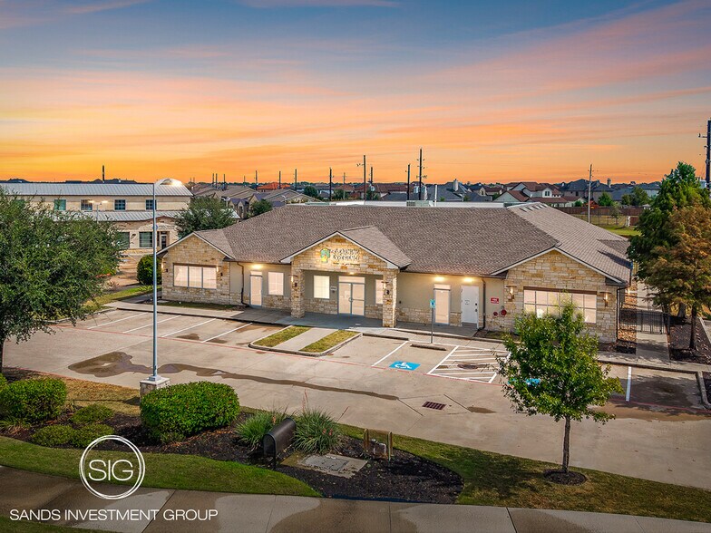 10110 Greenhouse Rd, Cypress, TX à vendre - Photo du bâtiment - Image 1 de 5