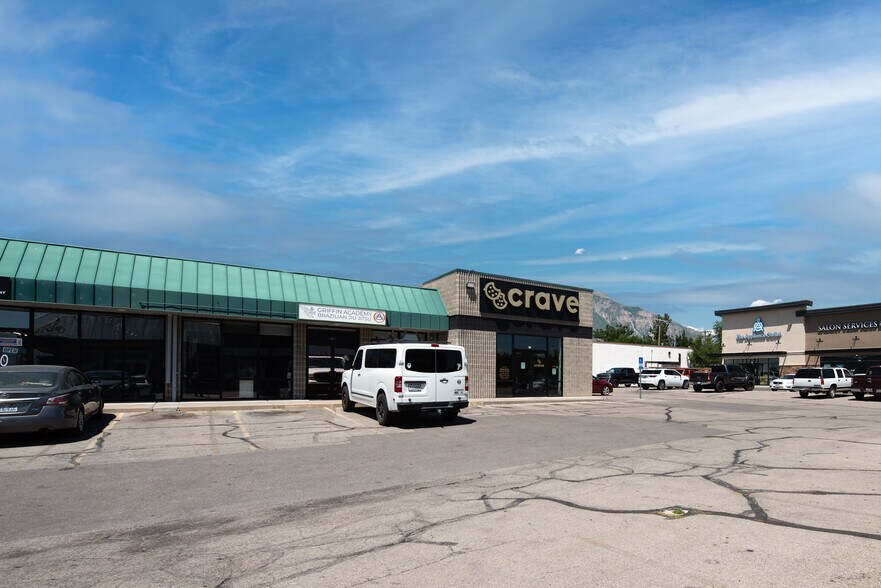 242-252 N State St, Orem, UT à louer - Photo du bâtiment - Image 3 de 5