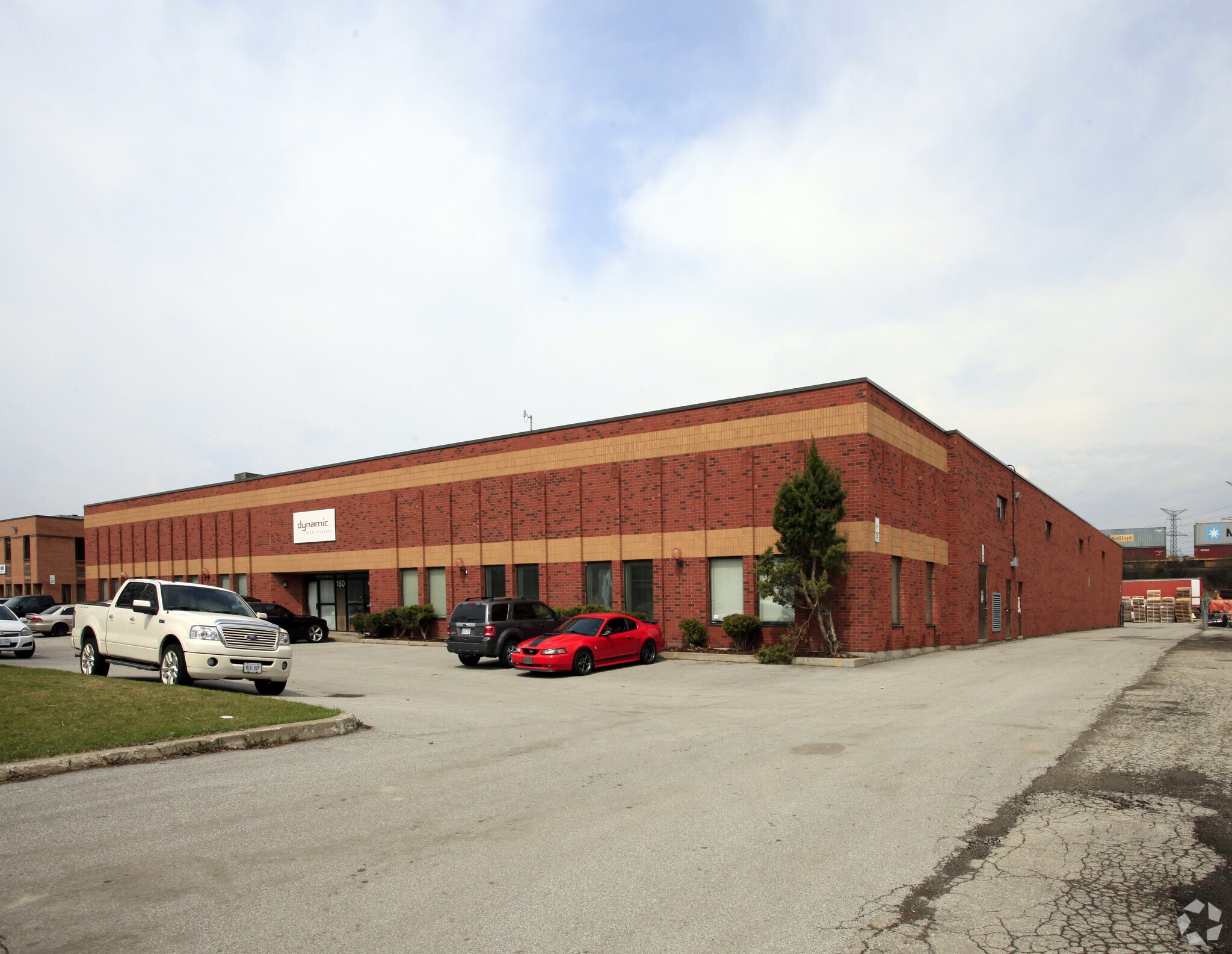 180 Vinyl Ct, Vaughan, ON for lease Building Photo- Image 1 of 7