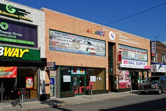 Plus de détails pour 4516 162nd St, Flushing, NY - Bureau/Médical, Commerce de détail à louer