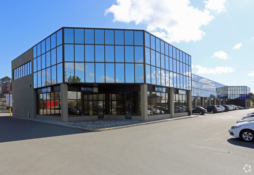 3075 14th Ave, Markham, ON à louer - Photo du bâtiment - Image 2 de 4