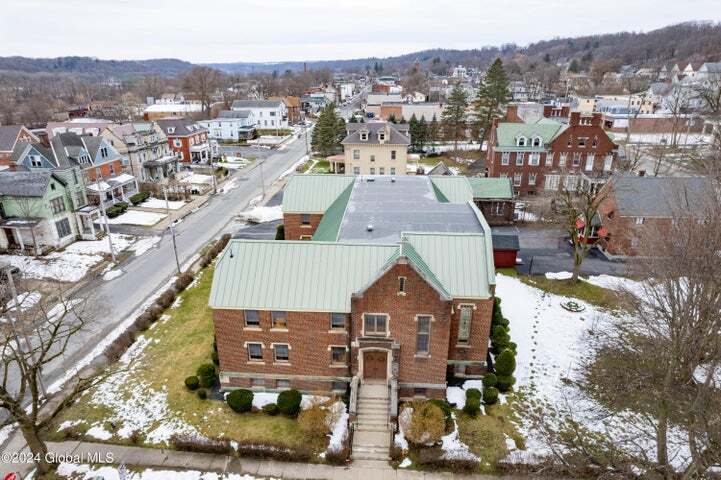 24 Pine St, Amsterdam, NY for sale - Building Photo - Image 2 of 17