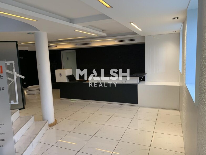 Office in Rillieux-la-Pape for sale - Interior Photo - Image 2 of 22
