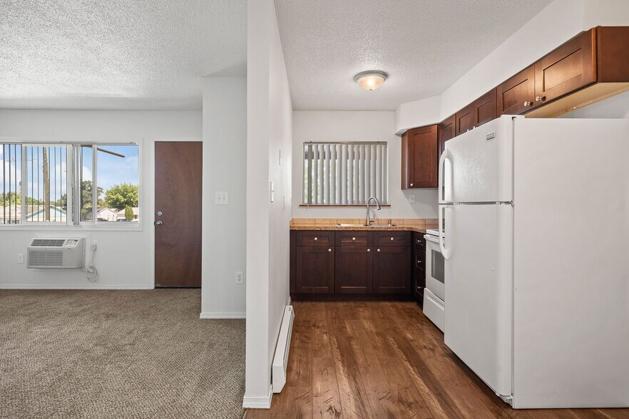 2105 Pullen St, Richland, WA à vendre - Photo du bâtiment - Image 3 de 8