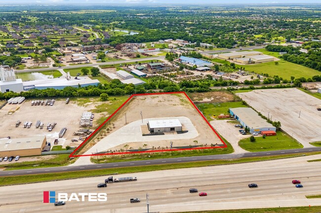 Plus de détails pour 7020 N Interstate Highway 35 E, Waxahachie, TX - Terrain à louer