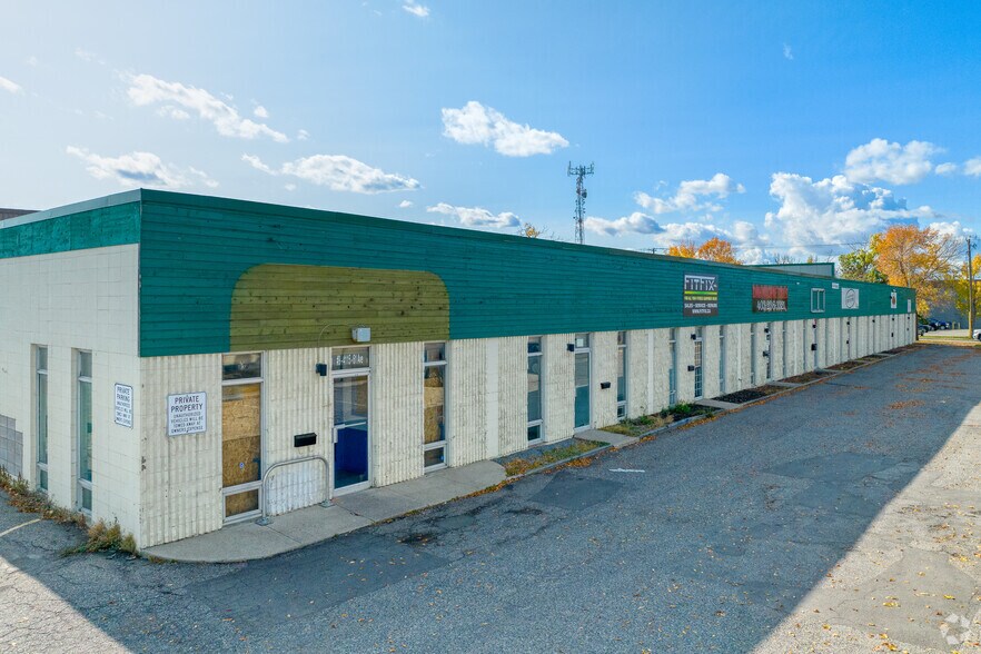 4115 61st Ave SE, Calgary, AB for sale - Primary Photo - Image 1 of 1