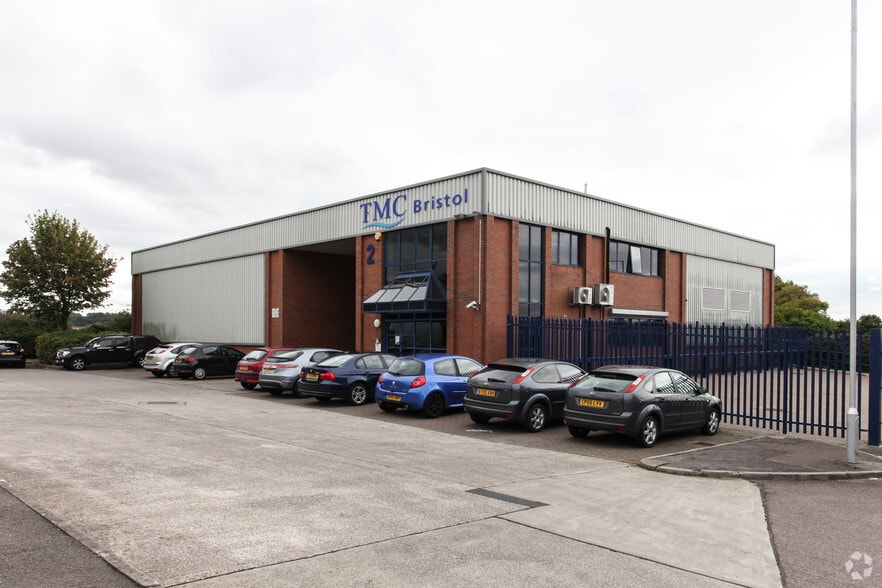 Cribbs Causeway, Bristol for lease - Primary Photo - Image 1 of 2