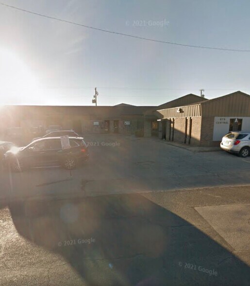 875 Central Dr, Odessa, TX à louer - Photo principale - Image 1 de 1