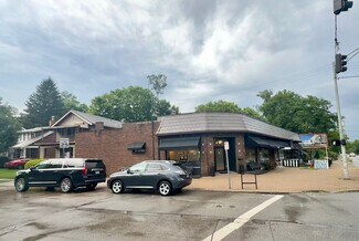 Plus de détails pour 3666-3672 Erie Ave, Cincinnati, OH - Commerce de détail à louer