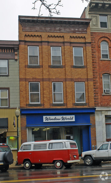 411 Market St, Sunbury, PA for lease - Primary Photo - Image 1 of 2