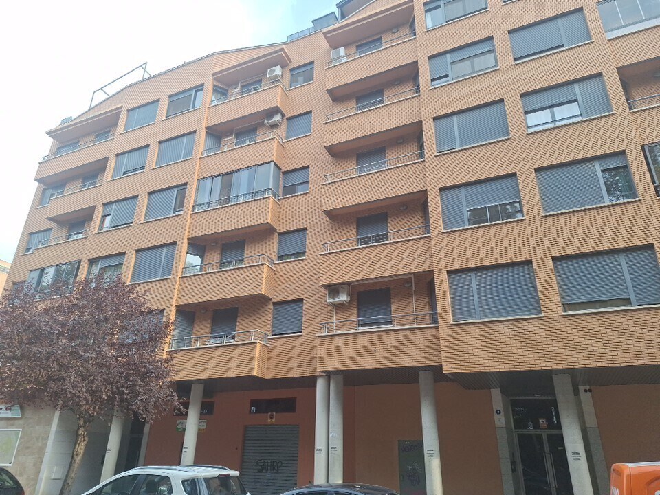 Calle Elisa Piqueras Lozano, Albacete, Albacete à vendre Photo du bâtiment- Image 1 de 6