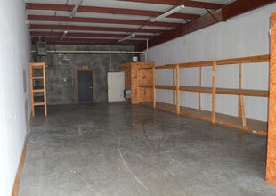 209 River Hills Dr, Nashville, TN for lease Interior Photo- Image 2 of 2