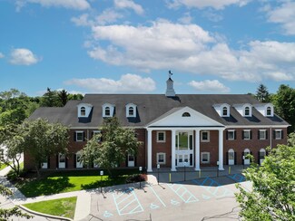 Plus de détails pour 2950 W Square Lake Rd, Troy, MI - Bureau à louer