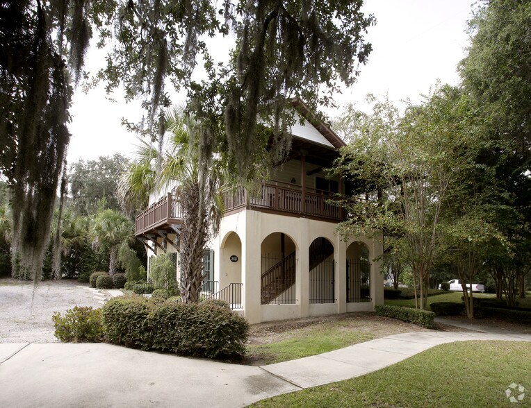 8 Celadon Dr, Beaufort, SC à louer - Photo du bâtiment - Image 3 de 15