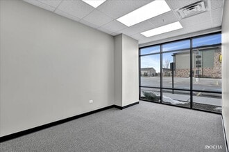 1109 Ritter St, North Aurora, IL for lease Interior Photo- Image 2 of 8