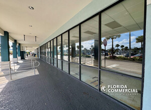 746 SW Federal Hwy, Stuart, FL for lease Building Photo- Image 2 of 10