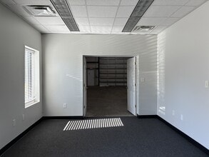 131 Elliana Way, Summerville, SC for lease Interior Photo- Image 2 of 13