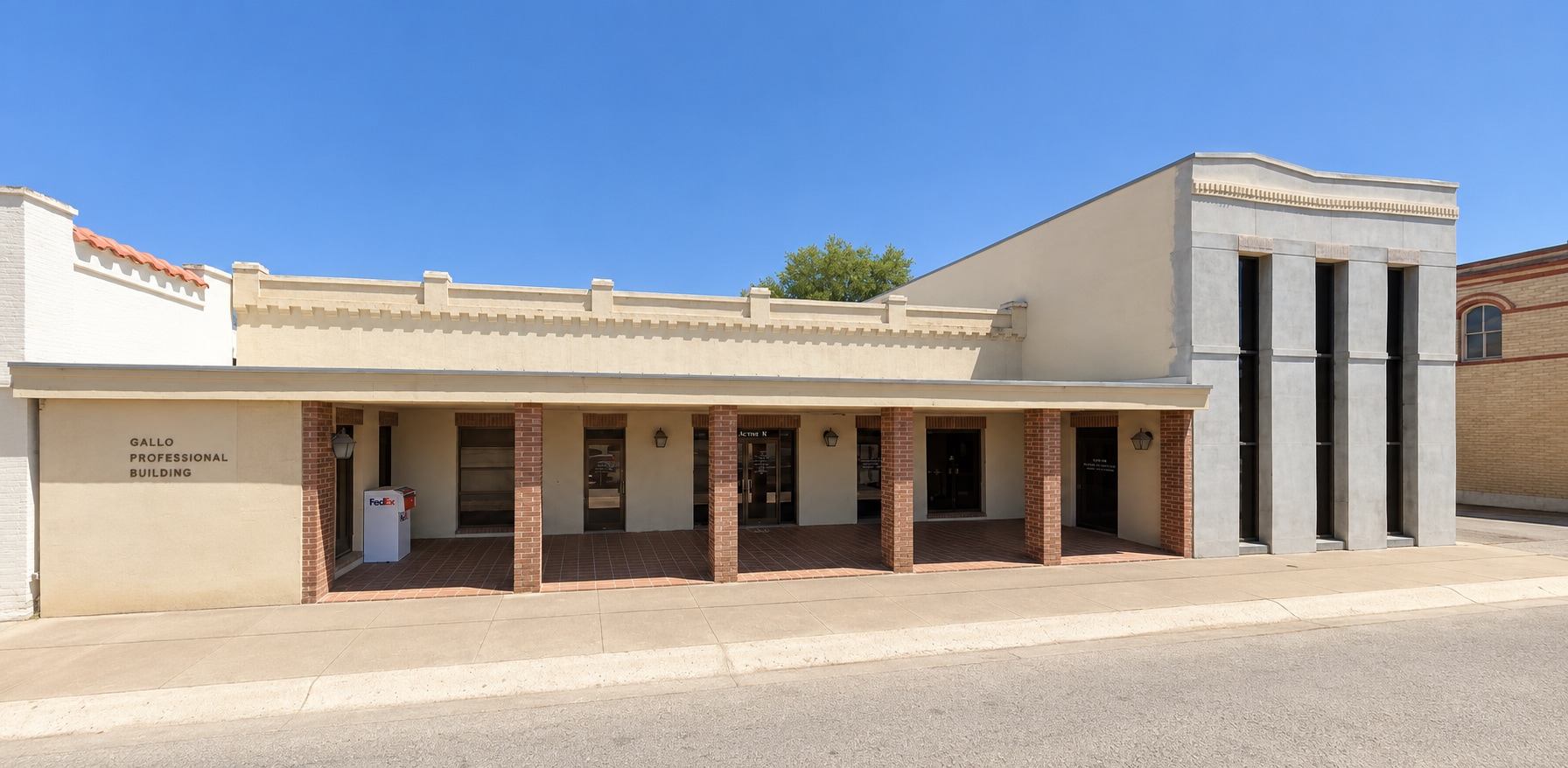 1615 Avenue K, Hondo, TX for sale Building Photo- Image 1 of 5