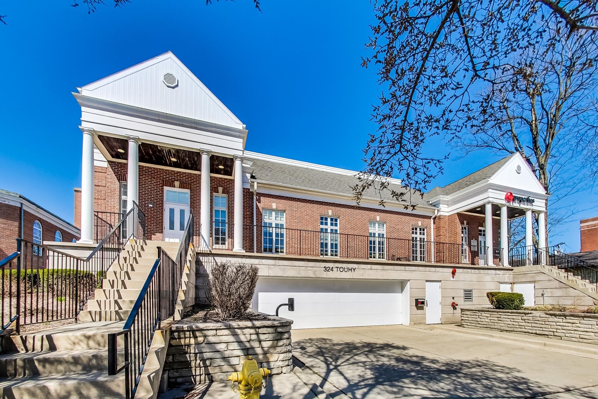 324 W Touhy Ave, Park Ridge, IL for lease Interior Photo- Image 1 of 10