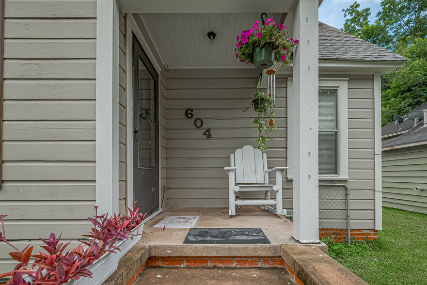 Investment Portfolio in Wharton portefeuille de 4 propriétés à vendre sur LoopNet.ca - Photo du bâtiment - Image 3 de 119