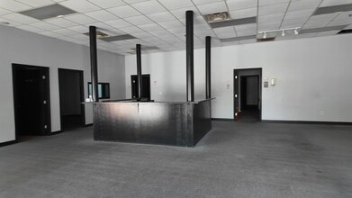 4835 Sugarloaf Pky, Lawrenceville, GA for lease - Commercial Listing Video