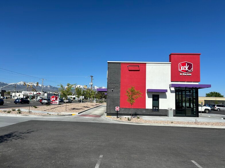 4380 W 3500 S, West Valley City, UT à vendre - Photo du bâtiment - Image 2 de 5