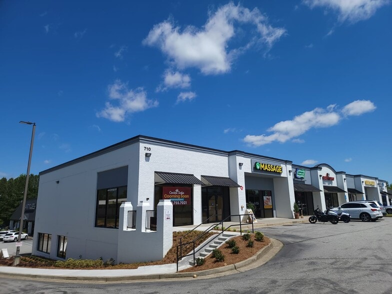 700 Holcomb Bridge Rd, Roswell, GA for lease - Building Photo - Image 3 of 4