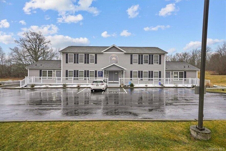 2679 Route 17M, Goshen, NY à louer - Photo du bâtiment - Image 3 de 34