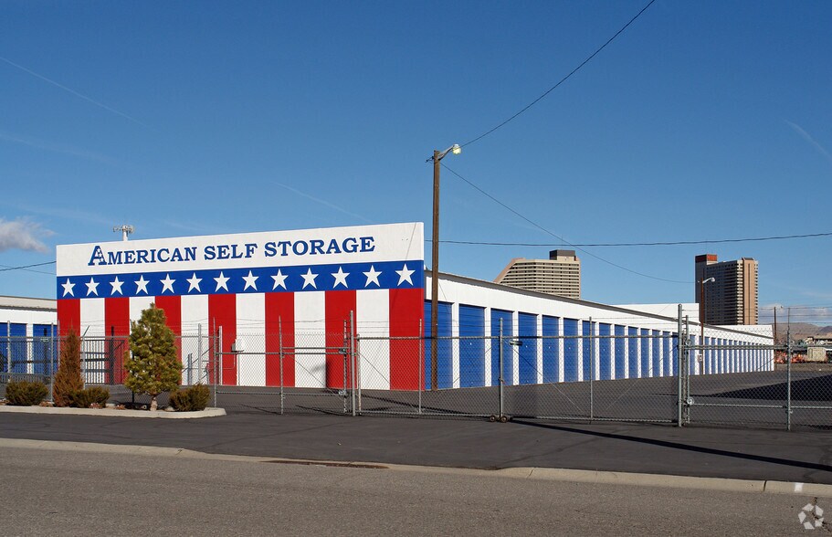 1060 Freeport Blvd, Sparks, NV à vendre - Photo principale - Image 1 de 3