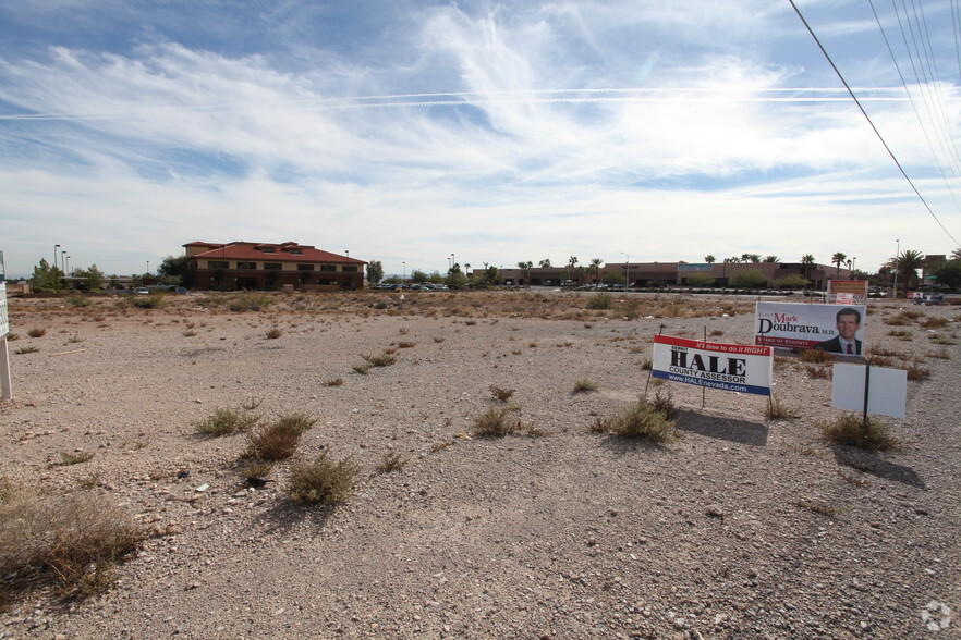 S Rainbow Blvd, Las Vegas, NV à vendre - Photo principale - Image 1 de 1