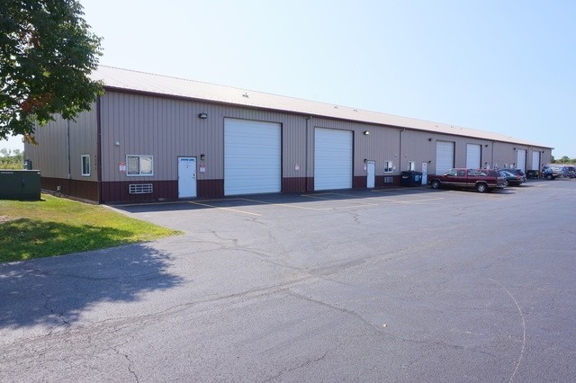 2397 Von Esch Rd, Joliet, IL for lease - Building Photo - Image 3 of 3