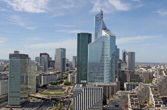 1 Place Des Saisons, Courbevoie, HDS - AÉRIEN  Vue de la carte